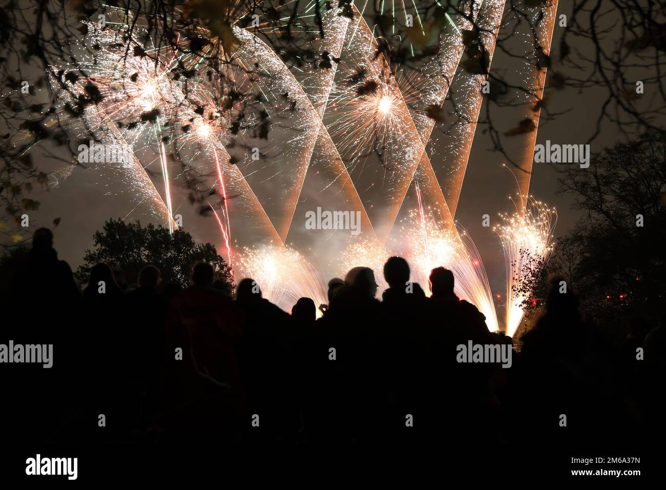 Feu d'artifice au palais Alexandra sur 5 novembre 2022, au nord de Londres, Royaume-Uni Banque D'Images