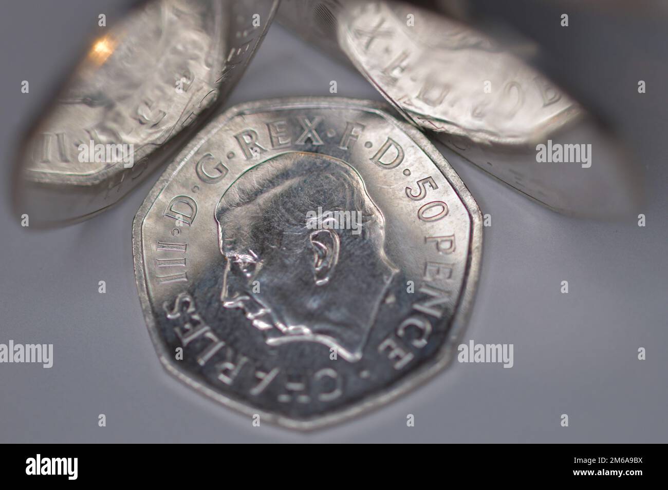 50p coin, son Altesse Royale le roi Charles III Banque D'Images