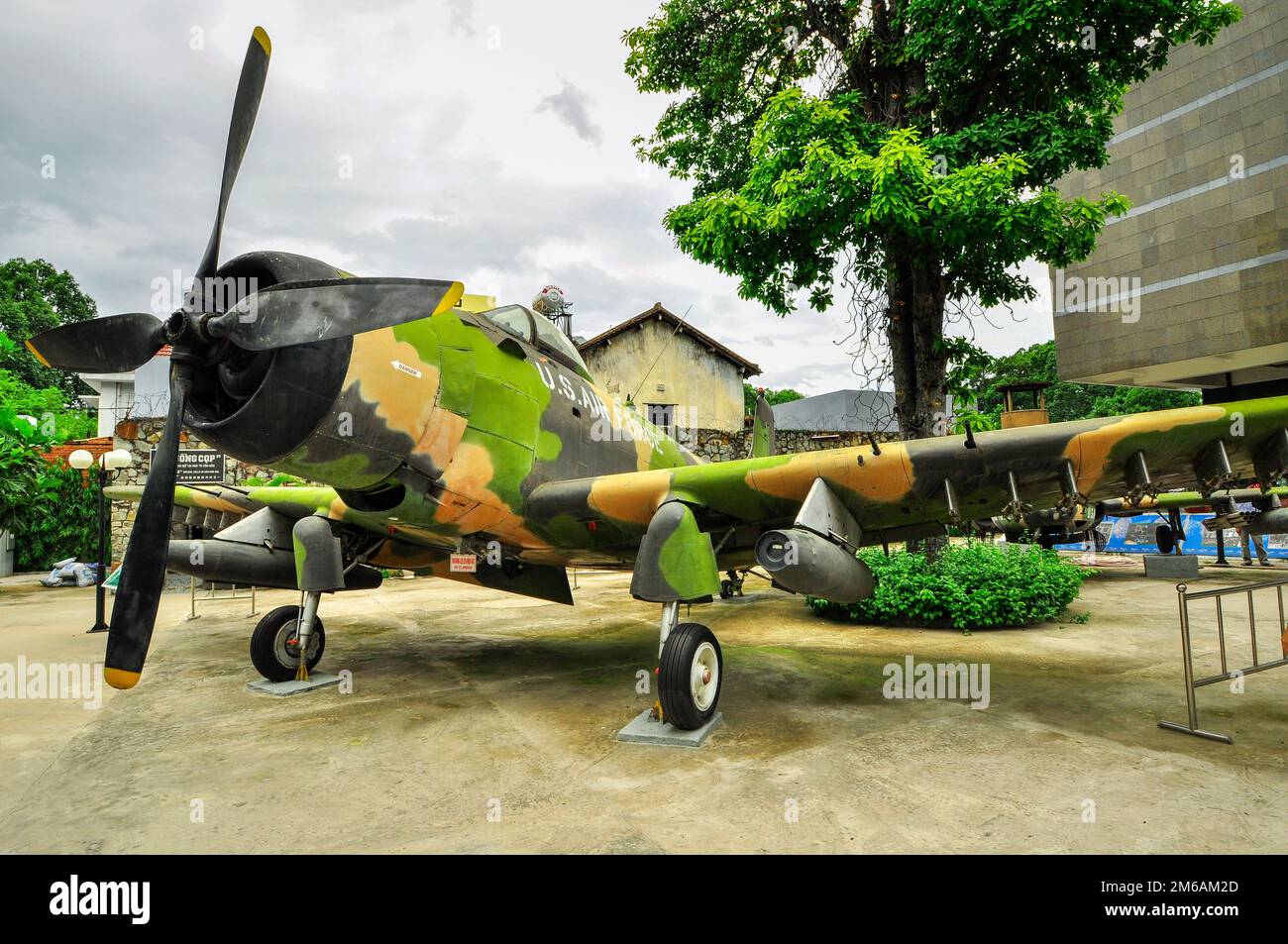 Saigon, Vietnam - 15 juin: Musée de la guerre sur 15 juin 2011 à Saigon (Ho Chi Minh ville) Banque D'Images