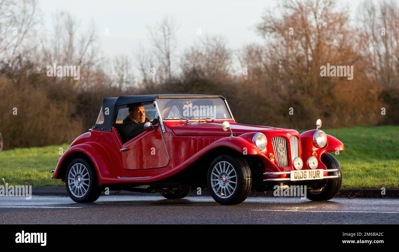 Voiture de collection rouge Pilgrim 1993 Banque D'Images