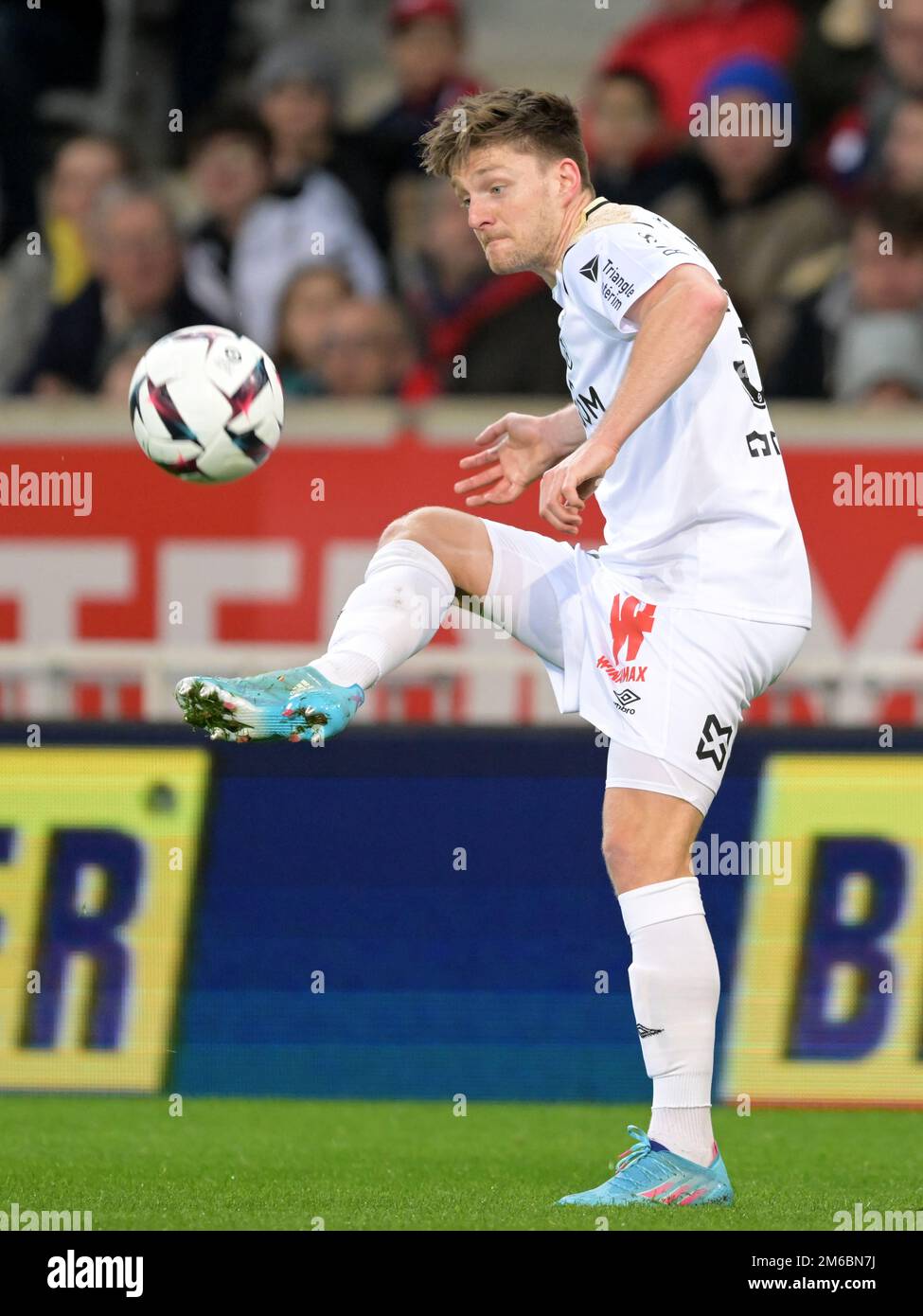 LILLE - Thomas Foket du Stade Reims pendant le match de la Ligue française 1 entre Lille OSC et le Stade de Reims au stade Pierre-Mauroy sur 2 janvier 2022 à Lille, France. AP | hauteur néerlandaise | Gerrit van Cologne Banque D'Images