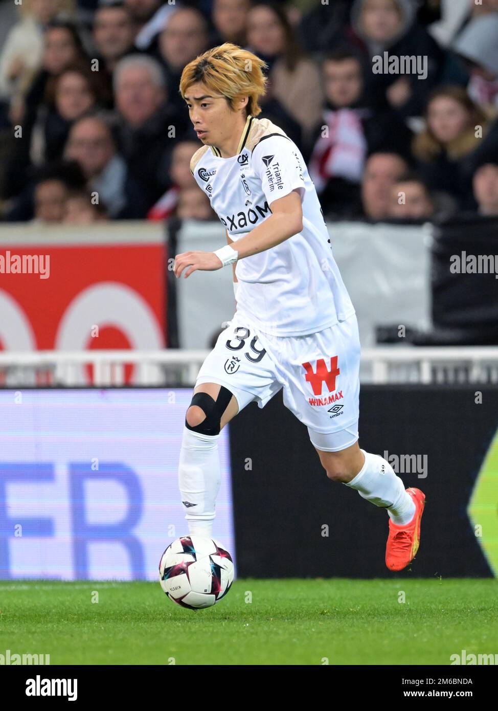 LILLE - Junya Ito du Stade Reims pendant le match de la Ligue française 1 entre Lille OSC et Stade de Reims au stade Pierre-Mauroy sur 2 janvier 2022 à Lille, France. AP | hauteur néerlandaise | Gerrit van Cologne Banque D'Images