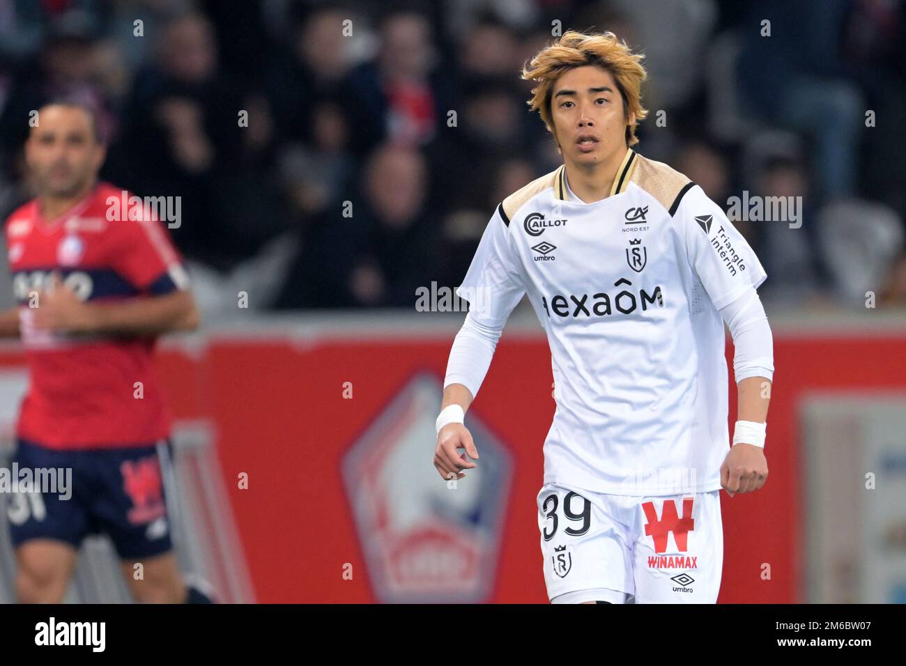 LILLE - Junya Ito du Stade Reims pendant le match de la Ligue française 1 entre Lille OSC et Stade de Reims au stade Pierre-Mauroy sur 2 janvier 2022 à Lille, France. AP | hauteur néerlandaise | Gerrit van Cologne Banque D'Images
