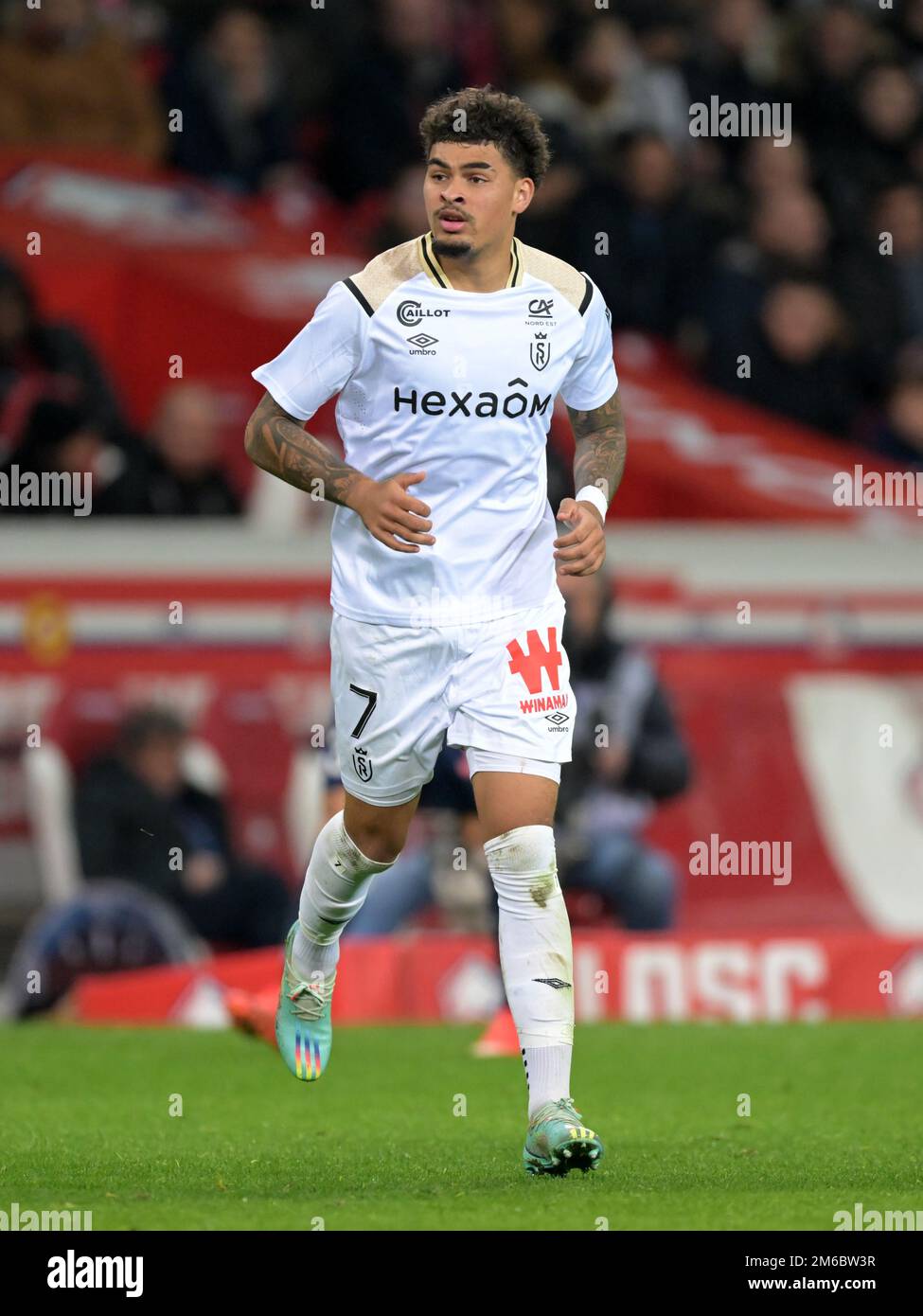 LILLE - Noah Holm du Stade Reims pendant le match de la Ligue française 1 entre Lille OSC et Stade de Reims au stade Pierre-Mauroy sur 2 janvier 2022 à Lille, France. AP | hauteur néerlandaise | Gerrit van Cologne Banque D'Images
