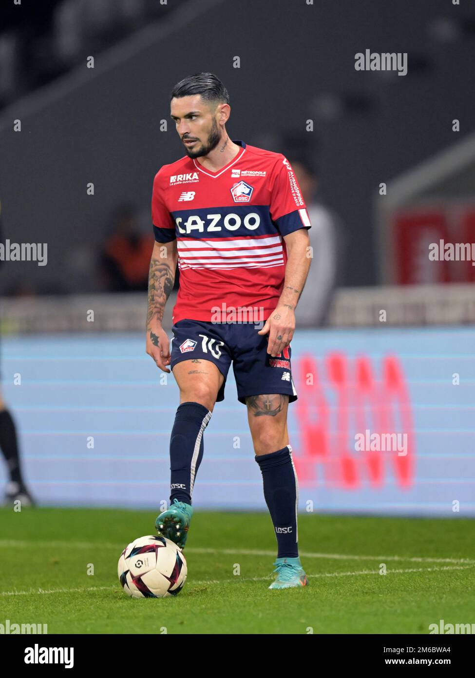 LILLE - Remy Cabella du LOSC Lille pendant le match de la Ligue française 1 entre l'OSC de Lille et le Stade de Reims au stade Pierre-Mauroy sur 2 janvier 2022 à Lille, France. AP | hauteur néerlandaise | Gerrit van Cologne Banque D'Images