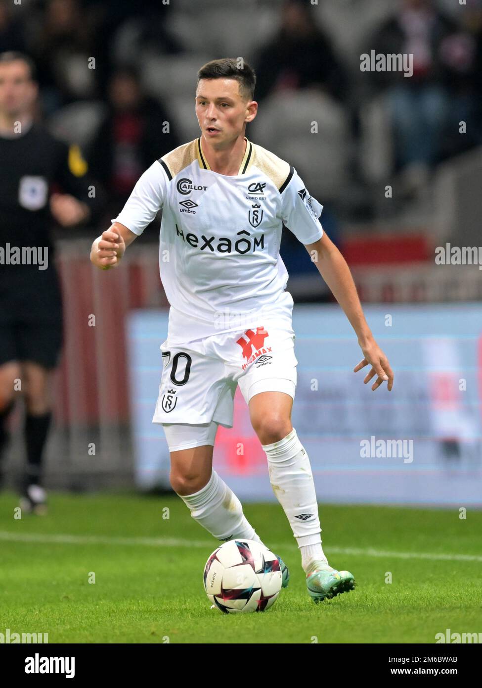 LILLE - Alexis bascule du Stade Reims pendant le match de la Ligue française 1 entre l'OSC de Lille et le Stade de Reims au stade Pierre-Mauroy sur 2 janvier 2022 à Lille, France. AP | hauteur néerlandaise | Gerrit van Cologne Banque D'Images