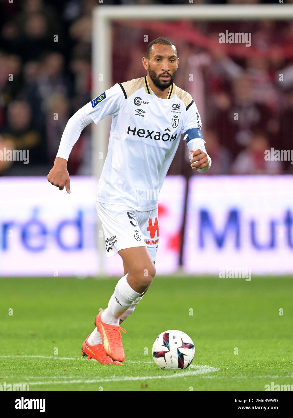 LILLE - Yunis Abdelhamid du Stade Reims lors du match de la Ligue française 1 entre l'OSC de Lille et le Stade de Reims au stade Pierre-Mauroy sur 2 janvier 2022 à Lille, France. AP | hauteur néerlandaise | Gerrit van Cologne Banque D'Images