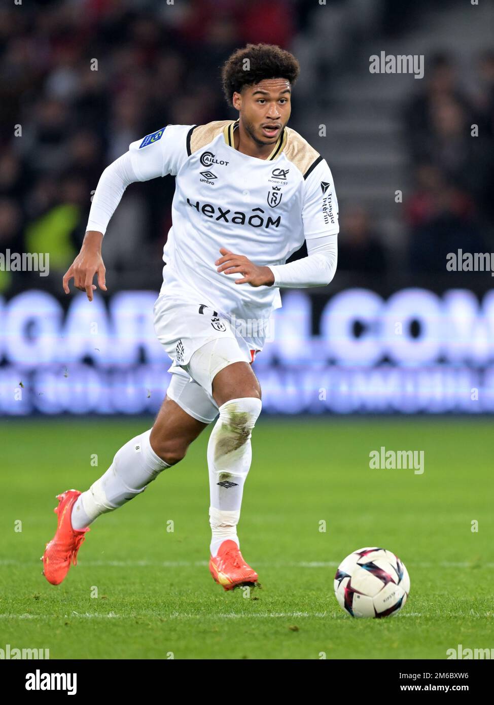LILLE - Jens Cajuste du Stade Reims lors du match de la Ligue française 1 entre Lille OSC et Stade de Reims au stade Pierre-Mauroy sur 2 janvier 2022 à Lille, France. AP | hauteur néerlandaise | Gerrit van Cologne Banque D'Images