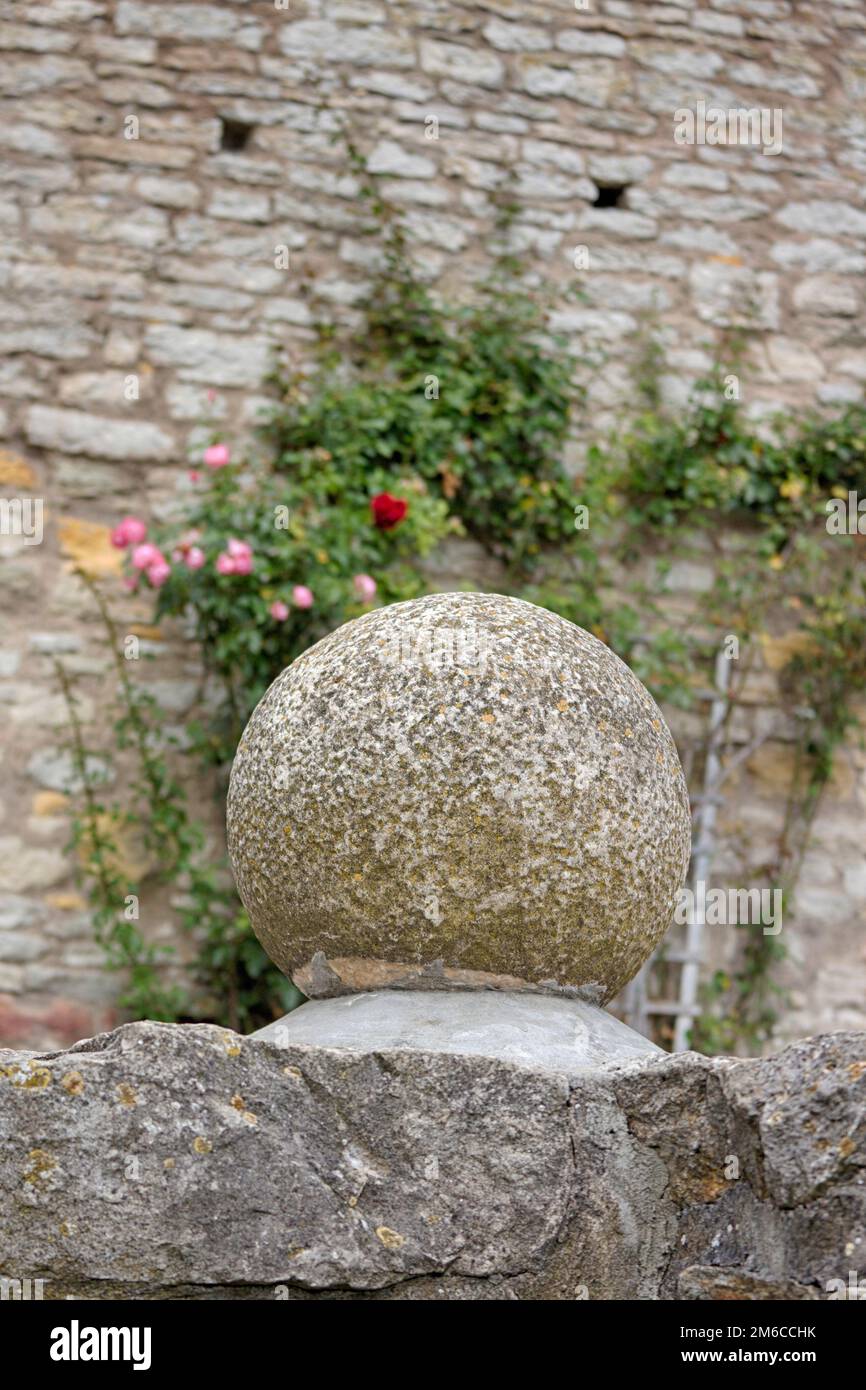 Décoration de la sphère en pierre Heldenburg, Château Burg Salzderhelden, Allemagne Banque D'Images