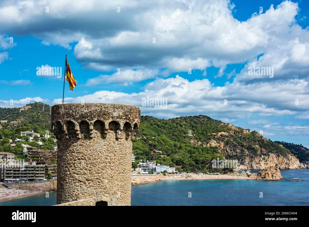 Tour de l'ancienne forteresse et de la côte de Tossa de Mar (Espagne) Banque D'Images