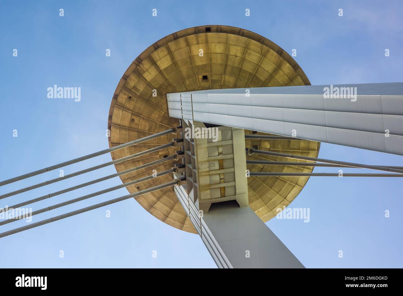 Célèbre terrasse d'observation des OVNIS à Bratislava Banque D'Images
