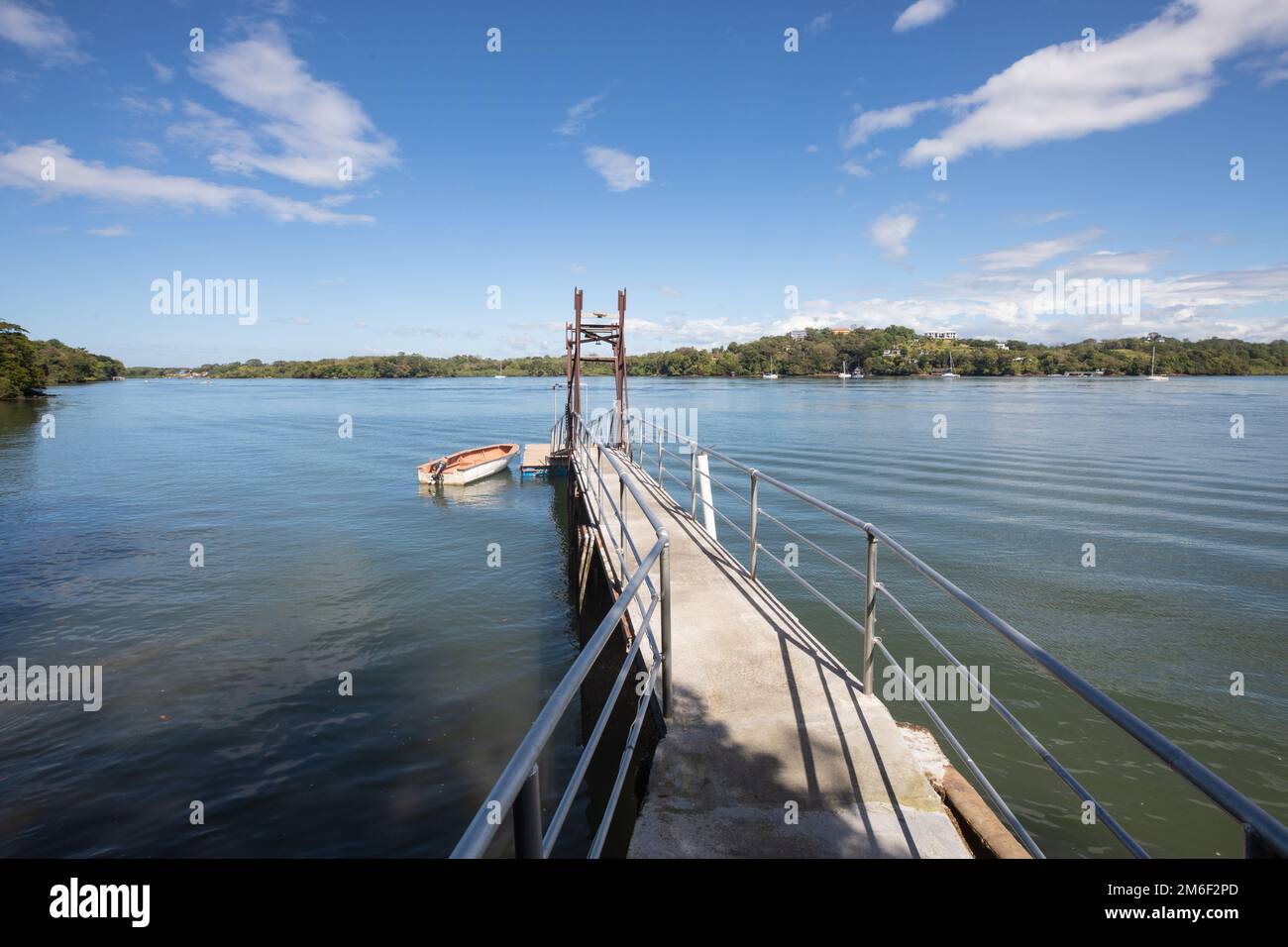 Quai de Panama pour amarrer des bateaux sur l'île de Boca Brava Banque D'Images