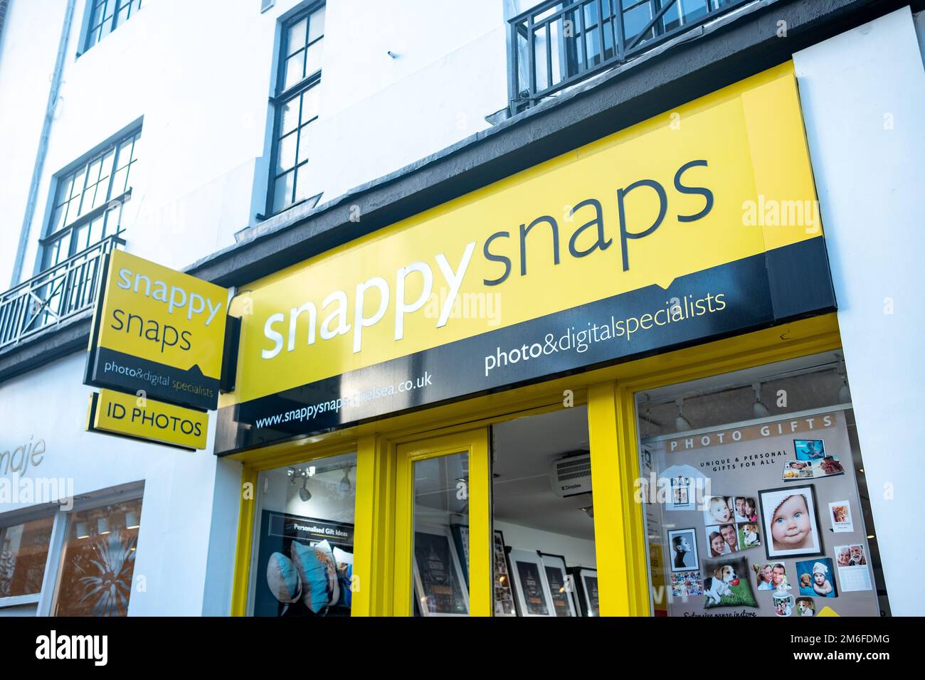 Londres- décembre 2022: Snappy snapshots magasin sur Kings Road Chelsea, une franchise de services photographiques britannique avec de nombreuses boutiques de grande rue à travers le Royaume-Uni Banque D'Images