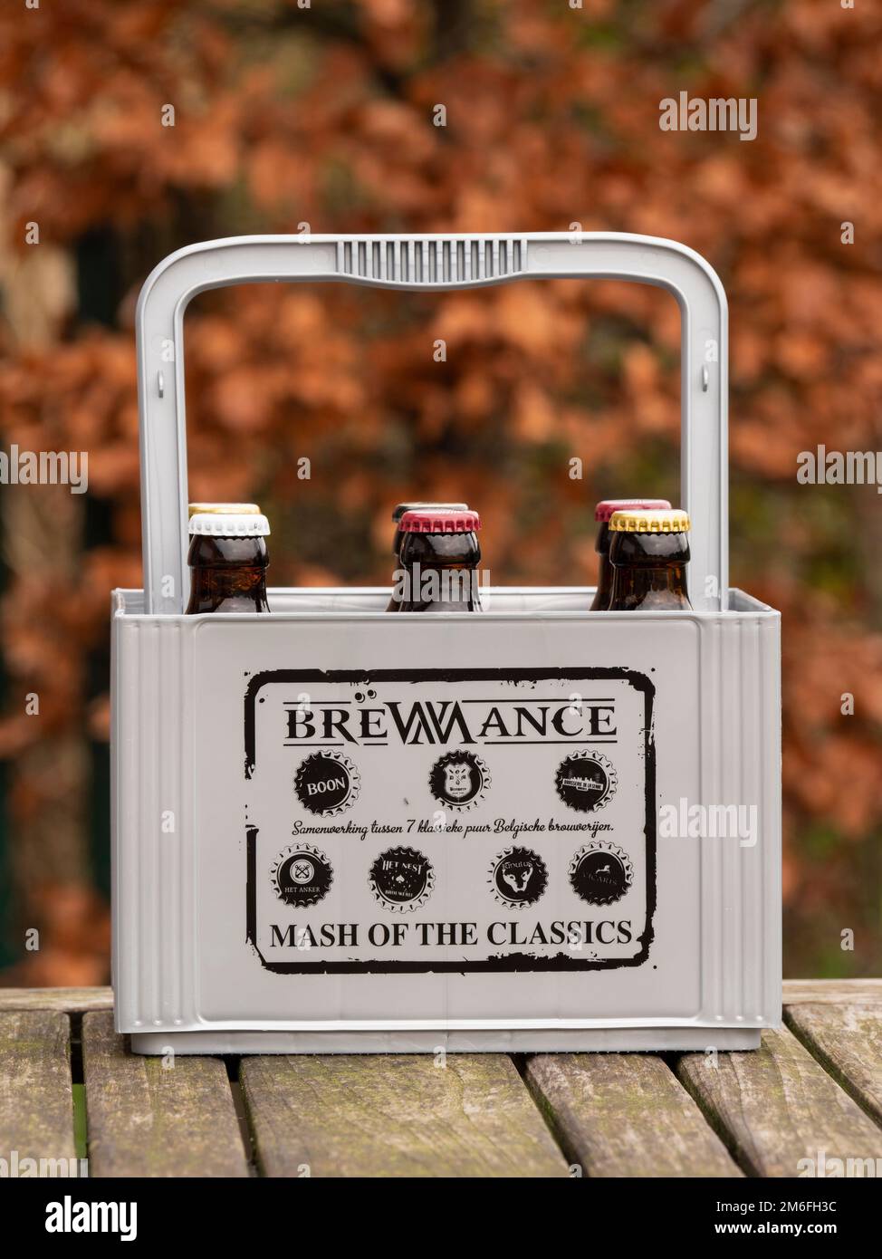 Anvers, Belgique, 02 janvier 2023, Brewmance, Mash of the Classics est un rassemblement entre d'oude Maalderij et 6 brasseries belges très acclamées Banque D'Images