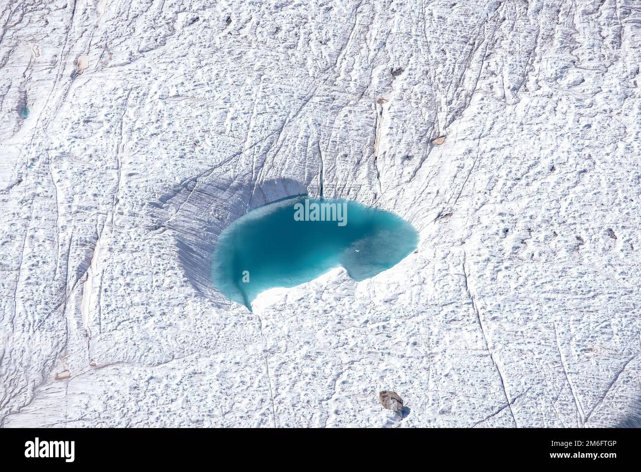 Beaux lacs Turquoise dans la GlacierTexture du glacier. Magnifique paysage panoramique des Alpes suisses. Vue sur Monte Banque D'Images