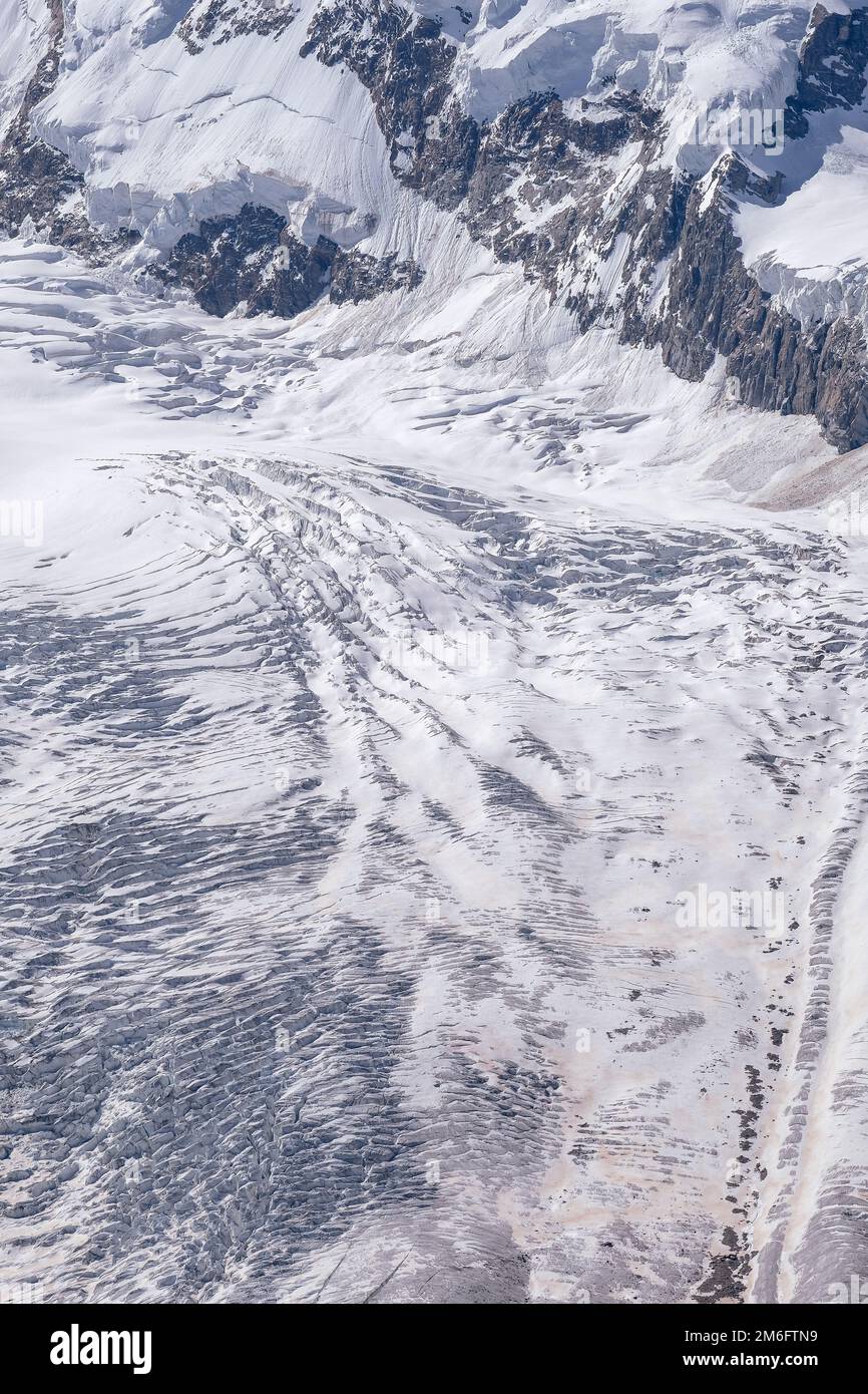 Texture du glacier. Magnifique paysage panoramique des Alpes suisses. Vue sur Monte Rosa et Gorner Glacier, Zermatt, Canto Banque D'Images