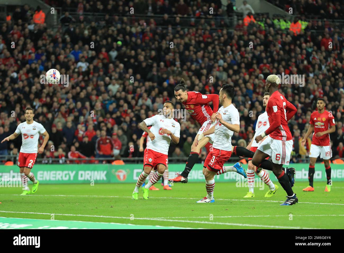 Zlatan Ibrahimovic, de Manchester United, a fait ses 3-2 - Manchester United contre Southampton, finale de la coupe EFL, Stade Wembley, Londres - 26th février 2017. Banque D'Images