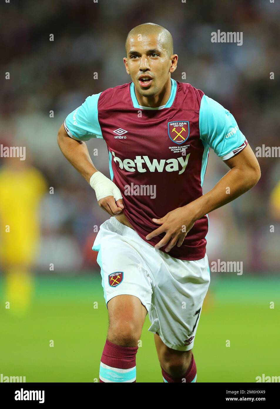 Sofiane Feghouli de West Ham United célèbre après avoir marqué le troisième but du match, en faisant 3-0 - West Ham United v NK Domzale, UEFA Europa League deuxième match troisième, le stade de Londres, Stratford, Londres - 06 août 2016.photo de Richard Calver Banque D'Images