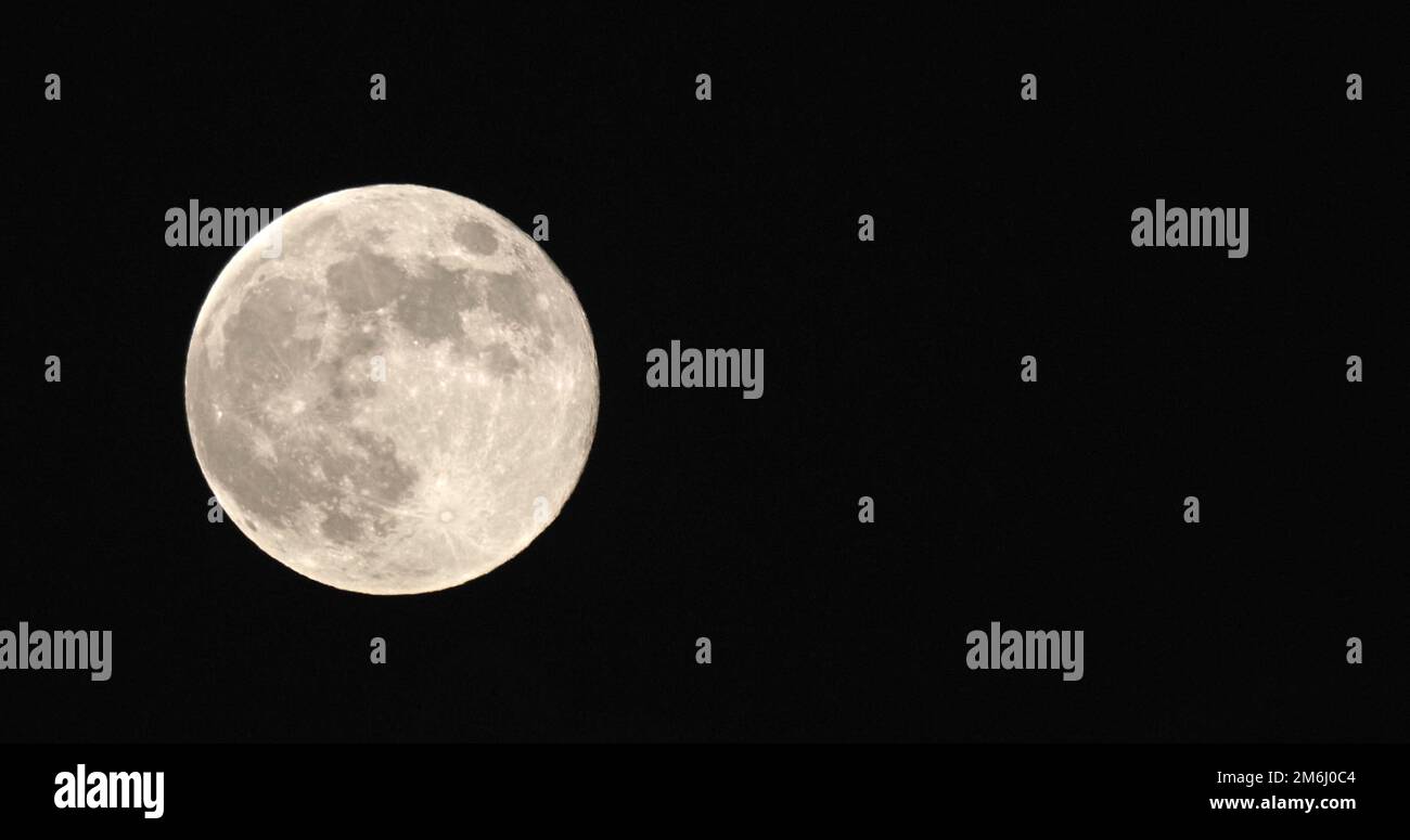 Moon Background étant le seul satellite naturel permanent de la Terre Moon Background étant le seul satellite naturel permanent de la Terre Banque D'Images