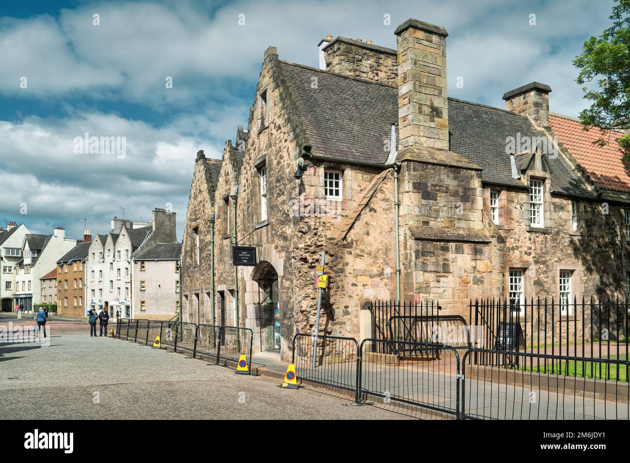 Abbey Sanctuary sur Abbey Strand à la fin du Royal Mile, à côté du Holyrood Palace à Édimbourg, en Écosse. Banque D'Images