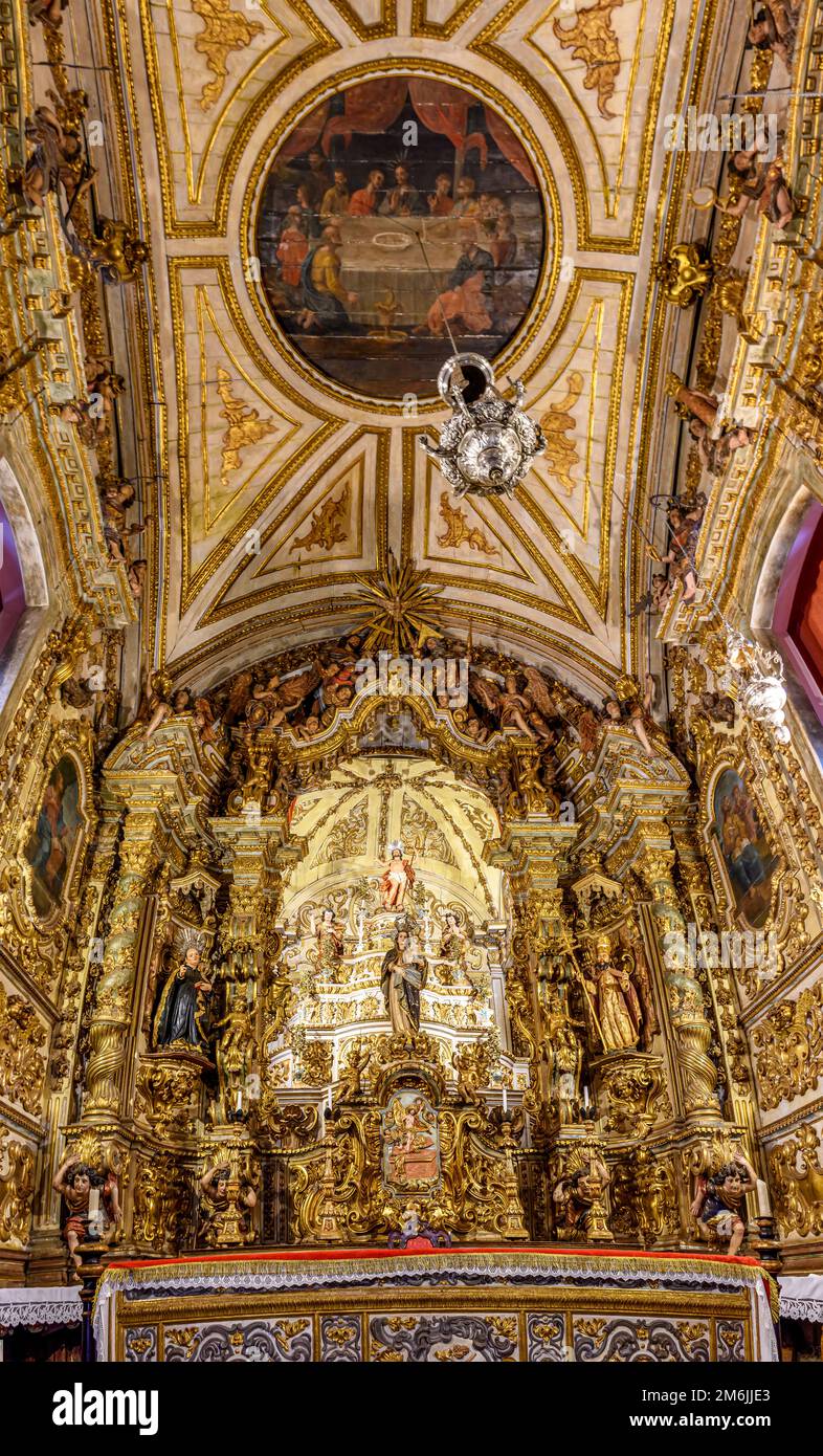Intérieur de la basilique notre-Dame du pilier à Ouro Preto Banque D'Images
