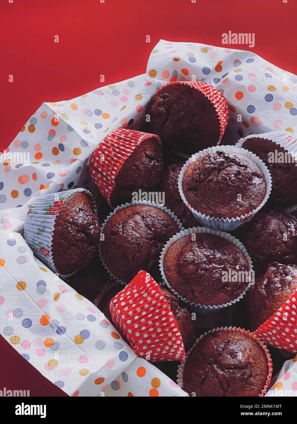 Muffins au chocolat comme dessert sucré, recettes de gâteaux faits maison, nourriture et pâtisserie Banque D'Images