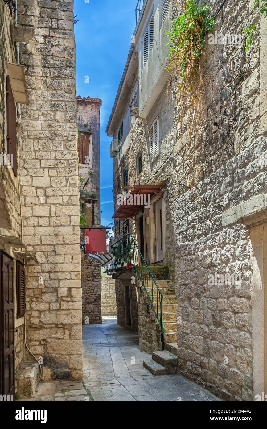 Rue à Trogir, Croatie Banque D'Images