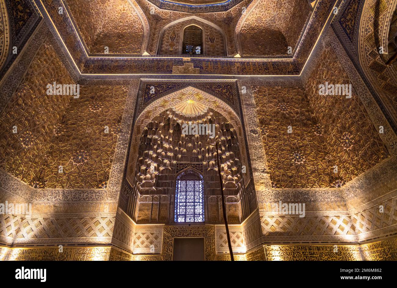 Intérieur du mausolée de Gur Emir à Samarkand, Ouzbékistan, tombeau d'Amir Timur ou Tamerlan. Banque D'Images