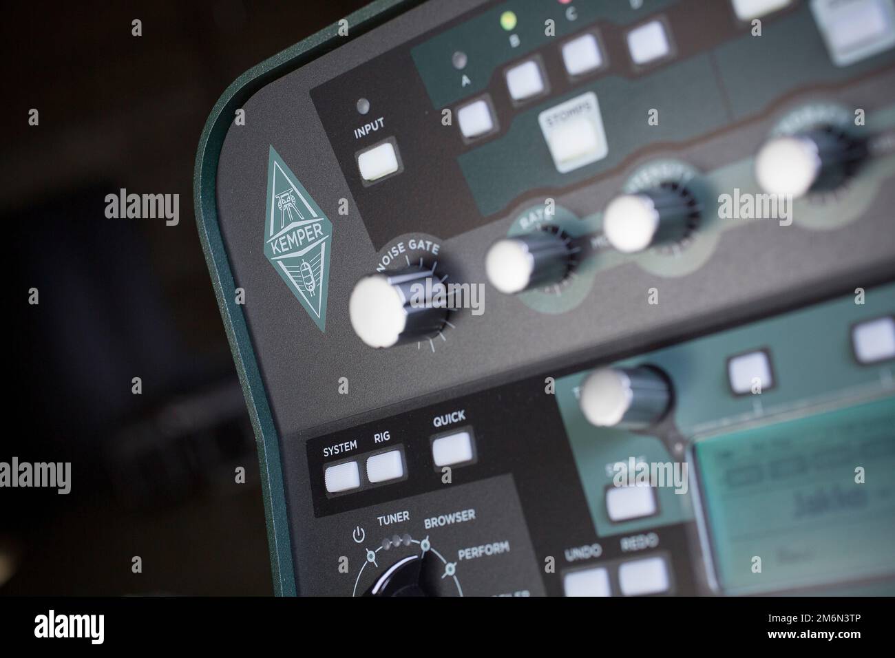 Un Kemper Profiler utilisé par Jakko Jakszyk dans sa configuration de guitare photographié aux Elstree Studios, Londres. Banque D'Images