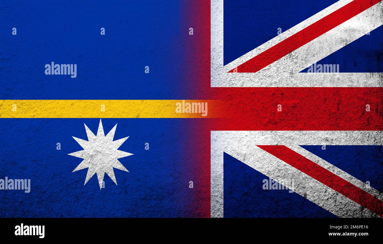 Drapeau national du Royaume-Uni (Grande-Bretagne) Union Jack avec la République de Nauru (île Pleasant) drapeau national. Grunge ba Banque D'Images