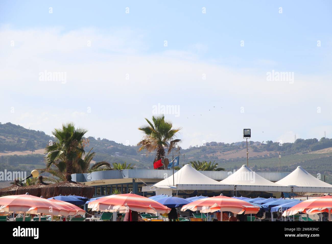 Paysage de plage en mer, Italie. Photo de haute qualité Banque D'Images