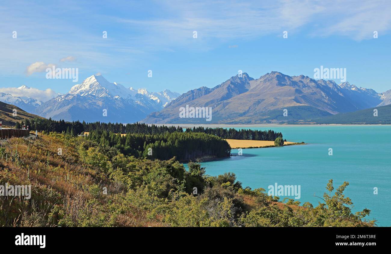 Paysage idyllique sur le lac Pukaki - Parc national du Mont Cook, Nouvelle-Zélande Banque D'Images