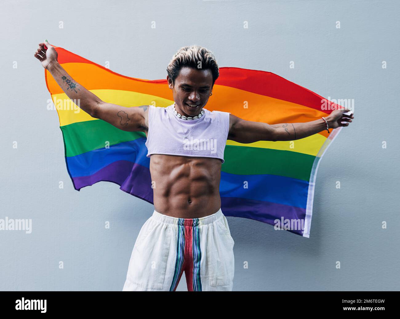 Gay muscular Banque de photographies et d’images à haute résolution - Alamy