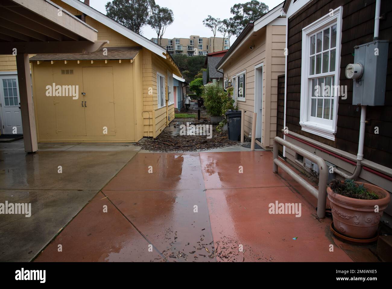 Le cyclone de la bombe provoque une tempête grave en Californie avec de graves dommages causés par des inondations à Capitola, en Californie, aux États-Unis, sur le 5 janvier 2023; la tempête tue 2 personnes. Pier est évacué, pie Banque D'Images