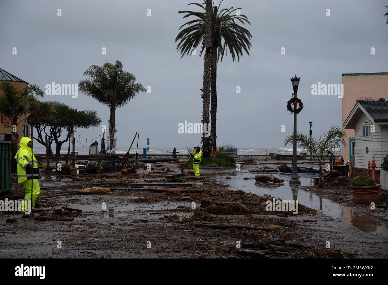 Le cyclone de la bombe provoque une tempête grave en Californie avec de graves dommages causés par des inondations à Capitola, en Californie, aux États-Unis, sur le 5 janvier 2023; la tempête tue 2 personnes. Pier est évacué, pie Banque D'Images
