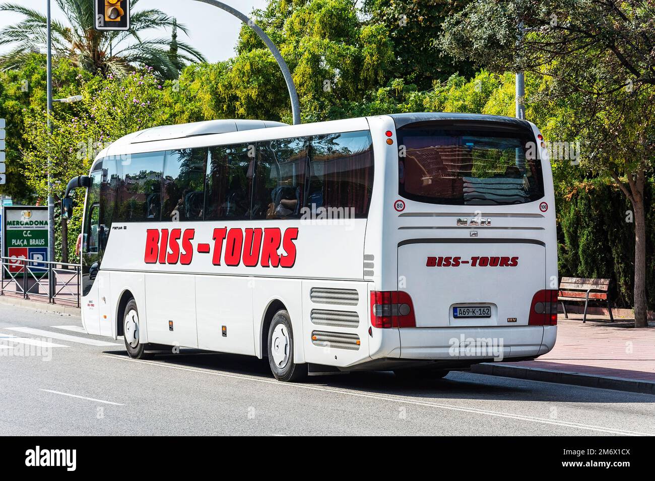 Compagnies de bus BISS TOURS dans les rues de la ville (Lloret de Mar, Espagne Photo Stock Alamy