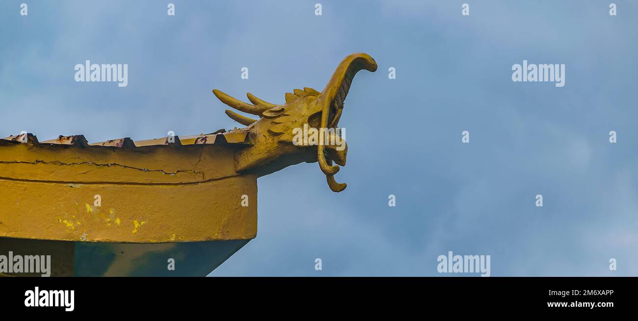 Temple bouddhiste dragon gargouille décoration Banque D'Images