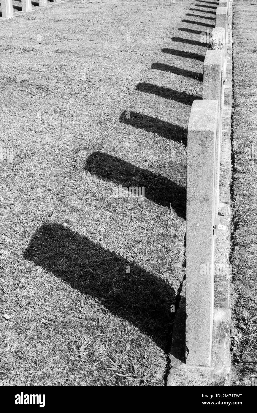 Hamilton, Nouvelle-Zélande - 25 avril 2010; pierres tombales des soldats tombés dans le cimetière Banque D'Images