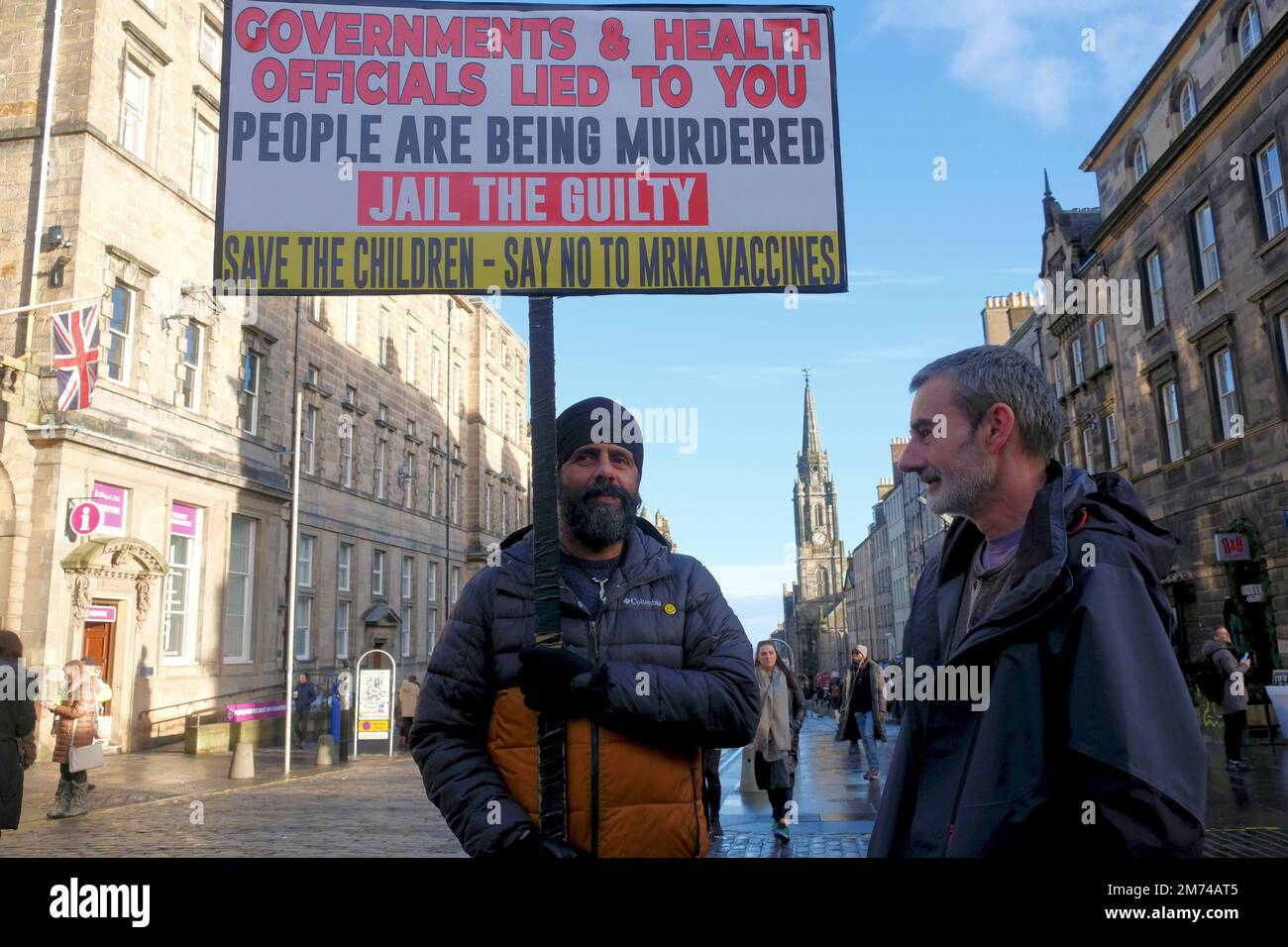 Édimbourg, Écosse, Royaume-Uni. 7th janvier 2023. L'Écosse contre le rassemblement de Lockdown à l'extérieur de St. Cathédrale de Giles sur le Royal Mile. Campagne qui dit NON aux Écossais et au Royaume-Uni Loi de 2020 sur le coronavirus, NON aux masques obligatoires et NON aux vaccins obligatoires. Crédit : Craig Brown/Alay Live News Banque D'Images