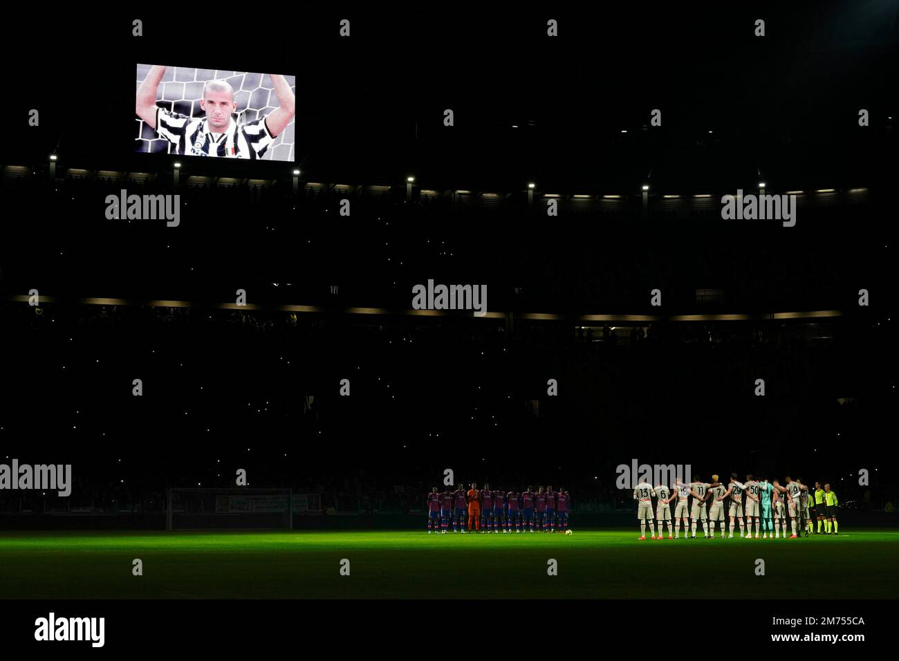 Turin, Italie. 07th janvier 2023. Turin. Minute de silence à la mémoire de Gianluca Vialli avant le Lega série Un match de Tim valable pour le championnat 2022/2023 Juventus vs Udinese au stade Allianz dans la photo: Crédit: Agence de photo indépendante / Alamy Live News Banque D'Images