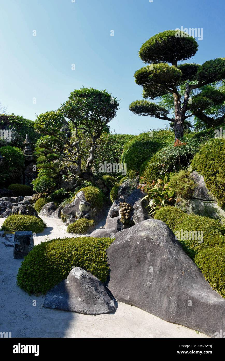 La ville japonaise de Chiran dans la préfecture de Kagoshima est un quartier de samouraï préservé avec des maisons et des jardins de roche zen attachés aux résidences de samouraï Banque D'Images