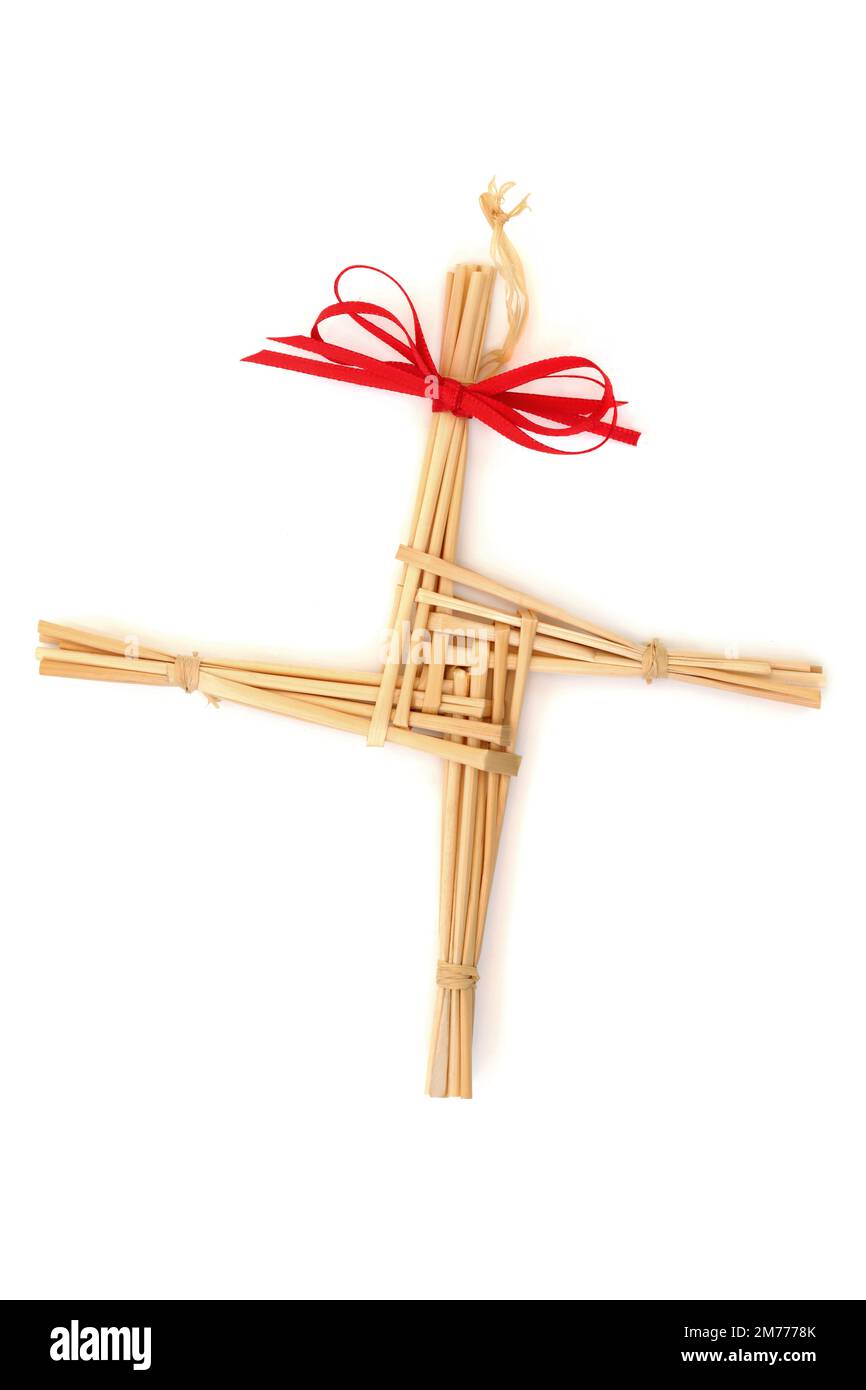 Saint Brigids Croix du symbole païen irlandais de la protection de la bénédiction de la maison contre le mal et le feu. Fabriqué traditionnellement en Irlande le premier jour de printemps d'Imbloc. Banque D'Images
