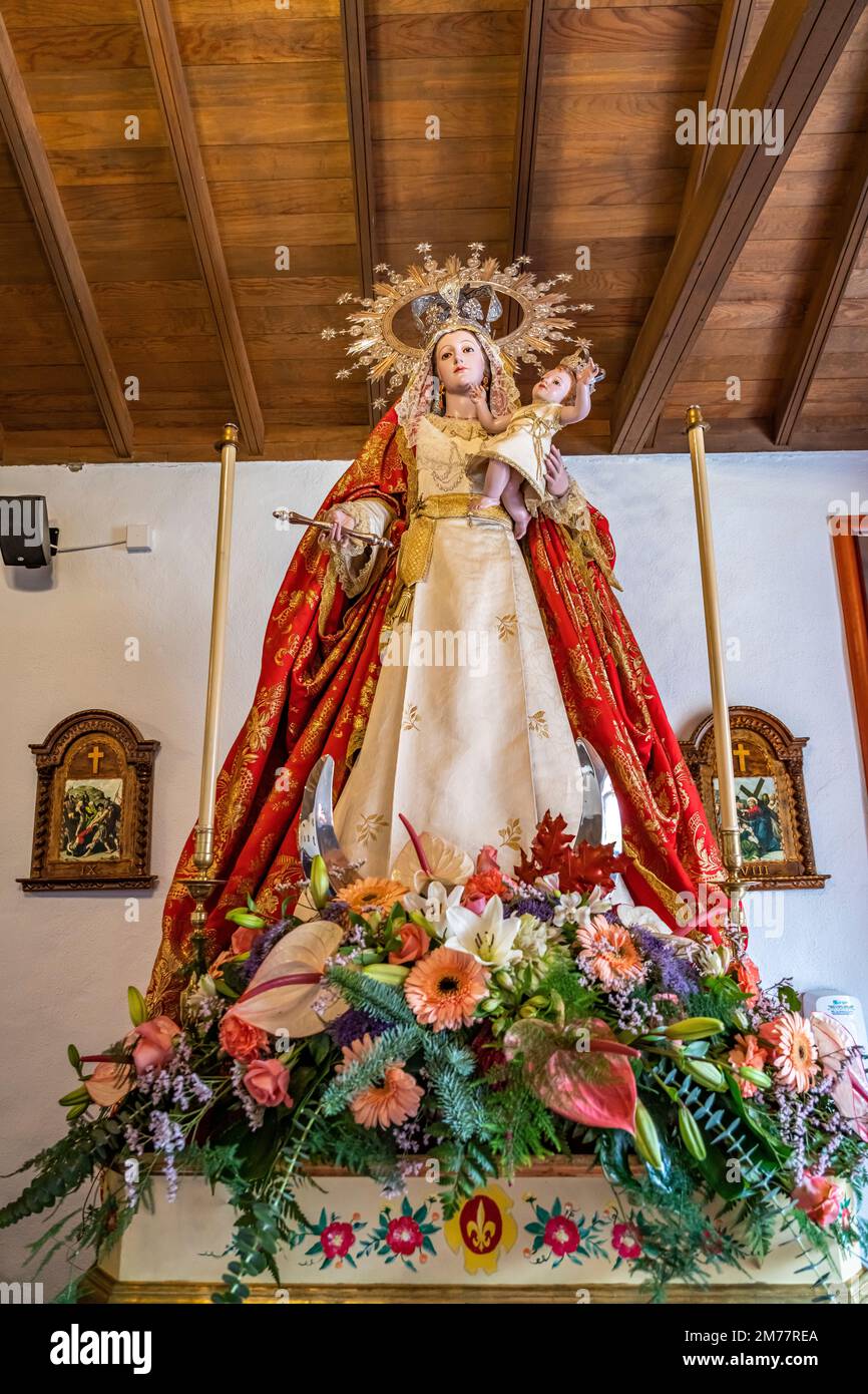 Die Jungfrau Maria in der Kirche Parroquia Nuestra Señora de la Salud in Arure, la Gomera, Kanarische Inseln, Espagnol | Vierge Marie à l'église Pa Banque D'Images