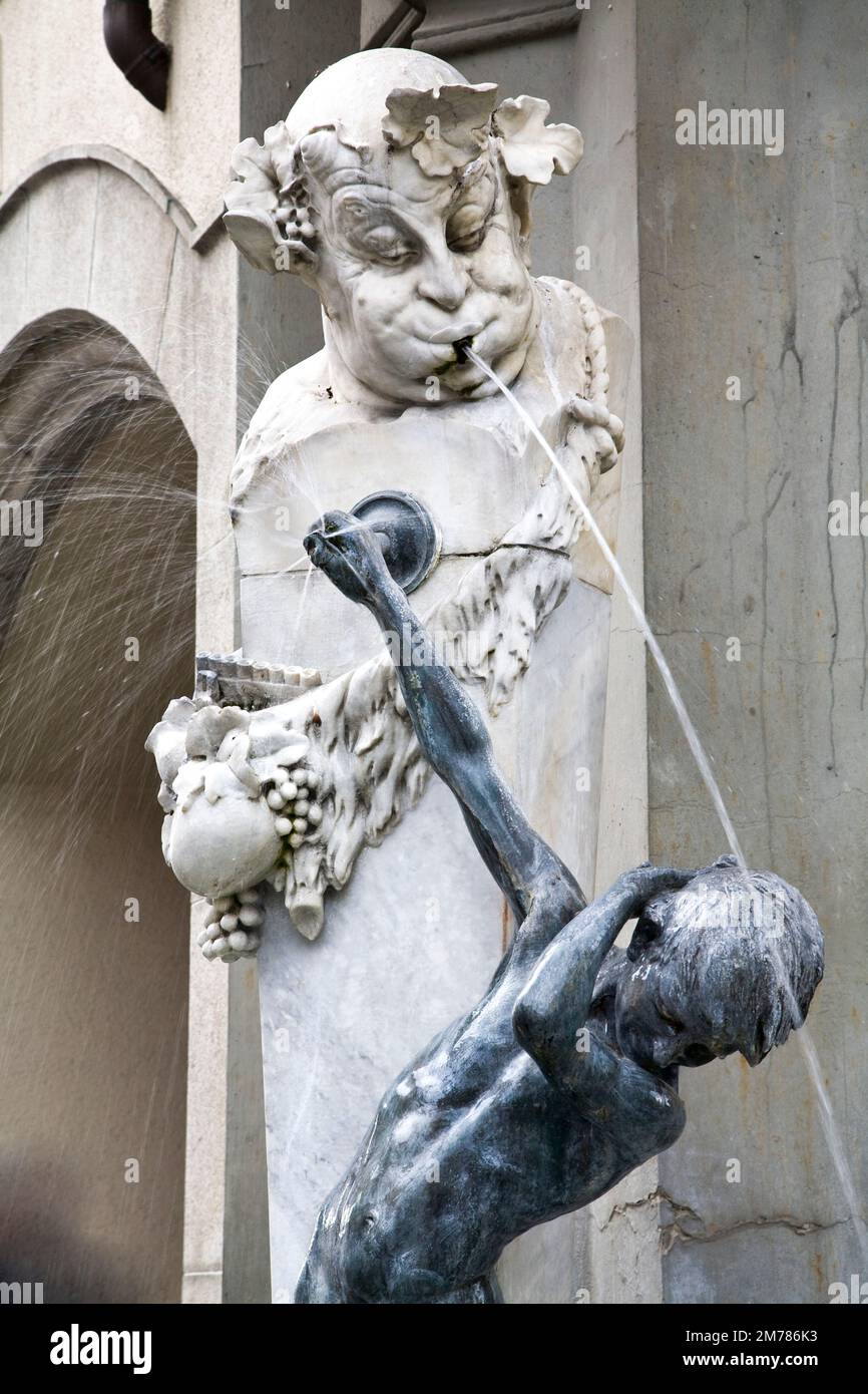 Statue humoristique Banque de photographies et d'images à haute résolution  - Alamy