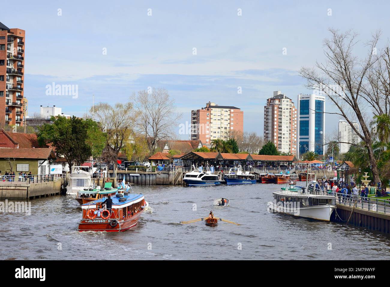 Excursion en bateau sur le Rio Lujan, Tigre, province de Buenos Aires, Argentine Banque D'Images