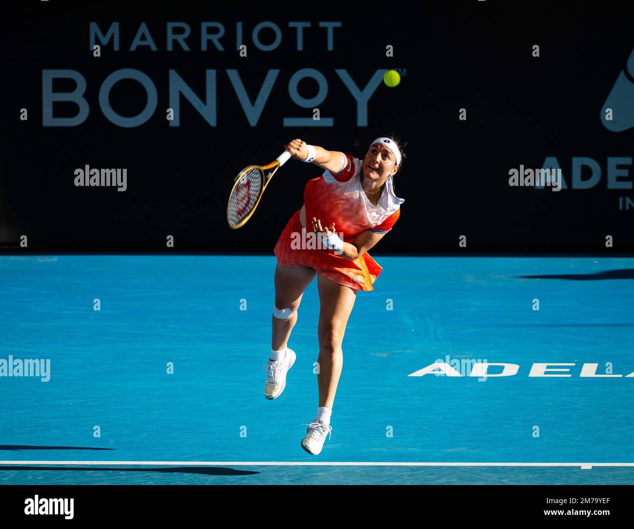 On Jabeur de Tunisie en action lors de la demi-finale du tournoi de tennis international d'Adélaïde 1, WTA 500 2023 sur 7 janvier 2023 à Adélaïde, Australie - photo: Rob Prange/DPPI/LiveMedia Banque D'Images