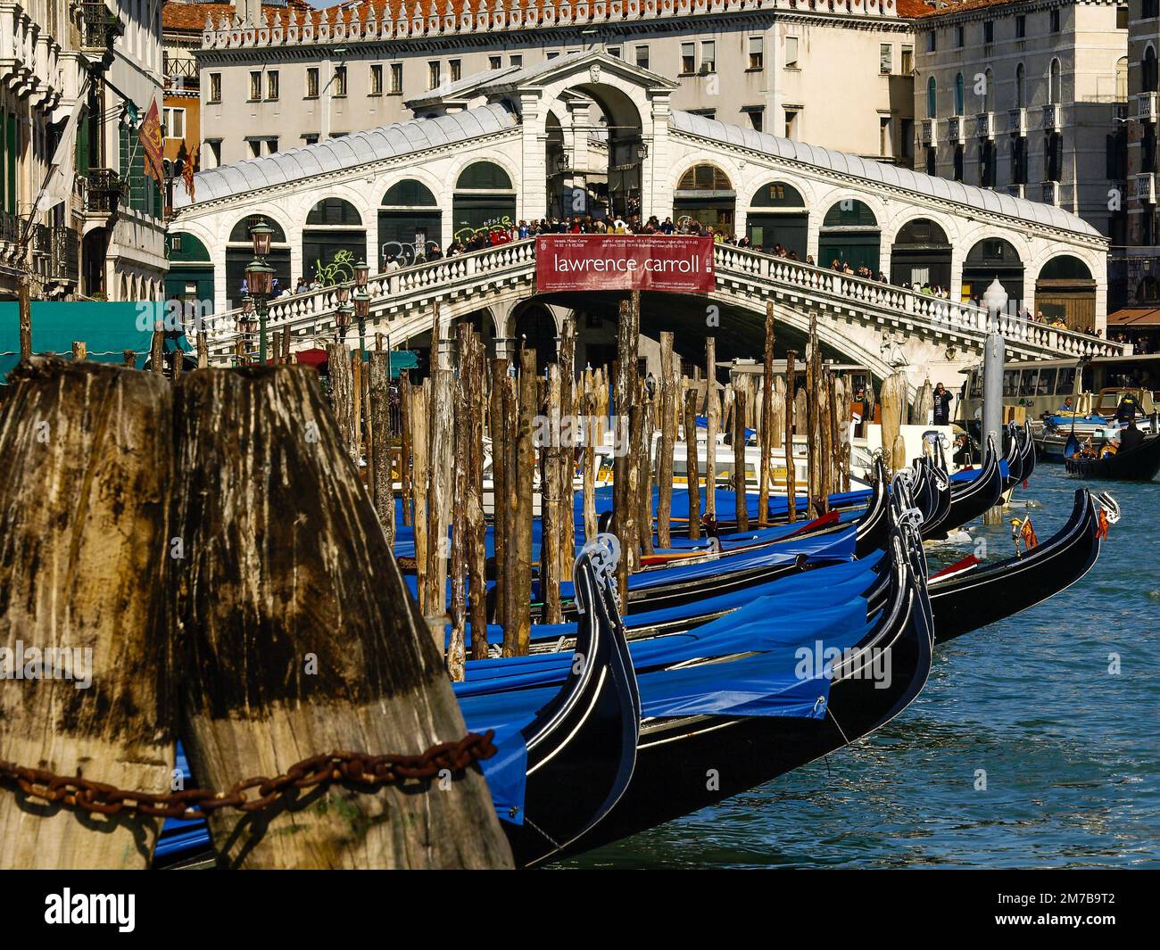 Puente del Rialto (s.XVI), grand canal. Venecia.Véneto. Italie. Banque D'Images