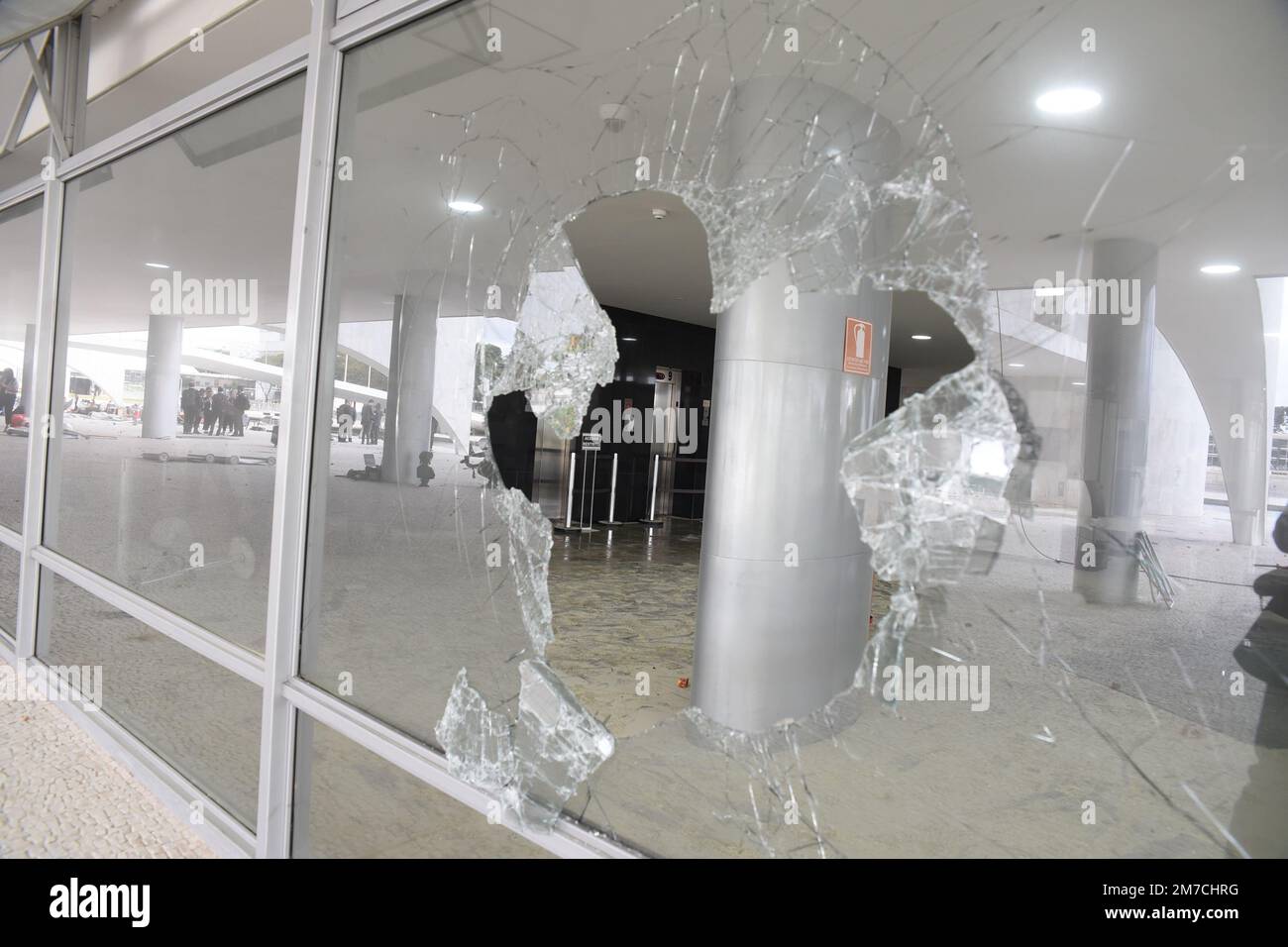 Brasilia, Brésil. 09th janvier 2023. Ce lundi (9) il est possible de voir l'ampleur de la dévastation au Palais de Plananto après les actes de terrorisme produits par Bolsonaristros dimanche dernier. (Photo: Ton Molina/Fotoarena) crédit: Foto Arena LTDA/Alay Live News Banque D'Images