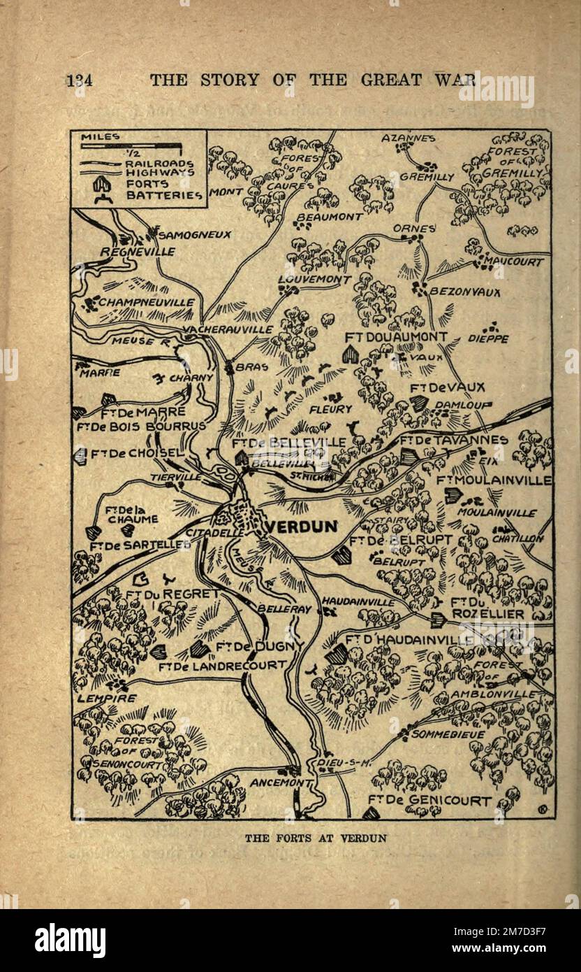 La carte des forts à Verdun du livre The Story of the Great War; The complete history of events to date DIPLOMATIQUES AND STATE PAPERS by Reynolds, Francis Joseph, 1867-1937; Churchill, Allen Leon; Miller, Francis Trevelyan, 1877-1959; Wood, Leonard, 1860-1927; Knight, Austin Melvin, 1854-1927; Palmer, Frederick, 1873-1958; Simonds, Frank Herbert, 1878-; Ruhl, Arthur Brown, 1876- Volume IV publié en 1916 Banque D'Images