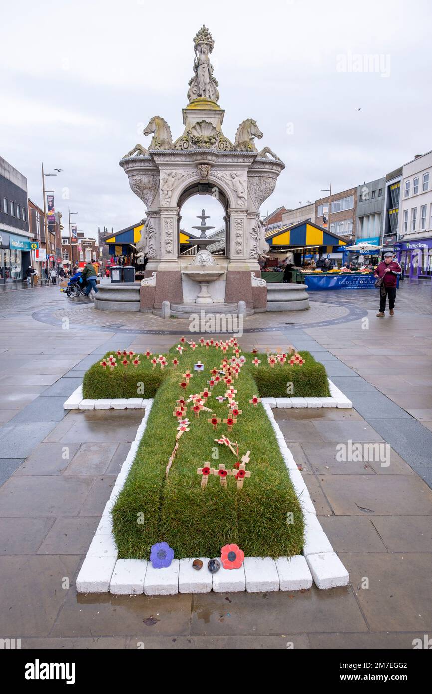 Centre-ville de Dudley où Nigel Farage a annulé son rassemblement du Parti du Brexit aujourd'hui 15 novembre 2019. Banque D'Images